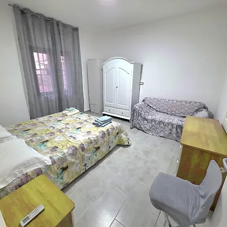 Vacanze Gallucci Al Mare * Кротоне
